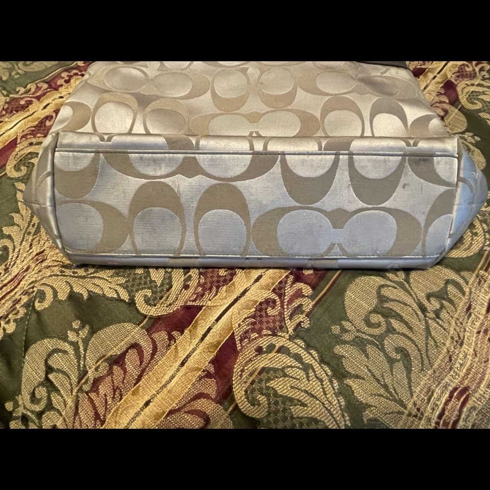 Coach Handbag - Picture 5 of 12